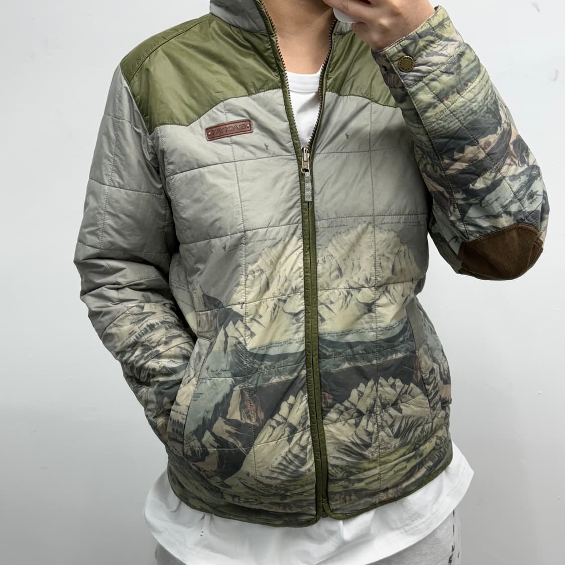 [L] 블랙야크 올리브그린 경량패딩 상품이미지2