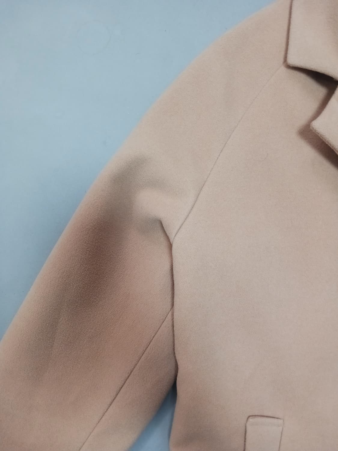 [L] 알루몰루 울혼방 4버튼 싱글 브러스티드 코트 베이지 상품이미지4