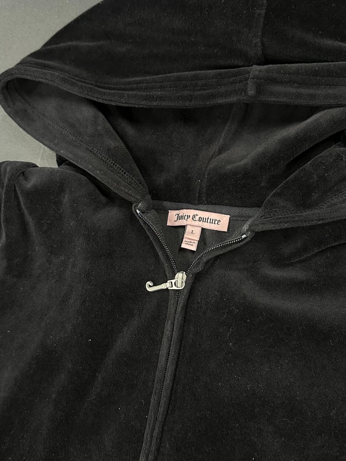  쥬시 꾸뛰르 블랙 벨벳 후드 집업  상품이미지7