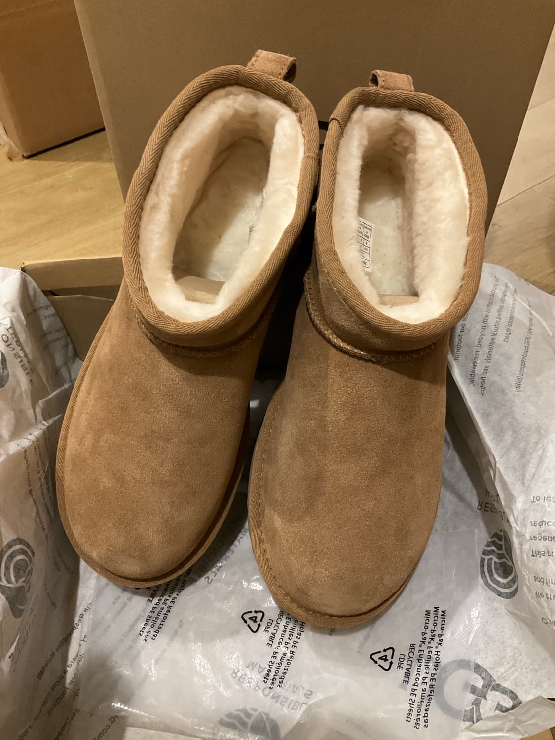 미국 Ugg 울트라 미니 플랫폼 부츠 (8) 상품이미지3