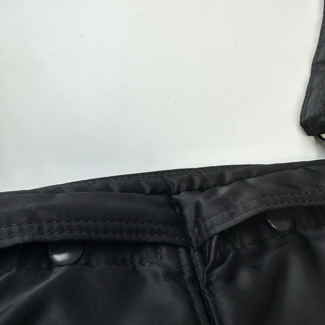 PORTER TANKER SHOULDER BAG 포터 탱커 숄더백 상품이미지5