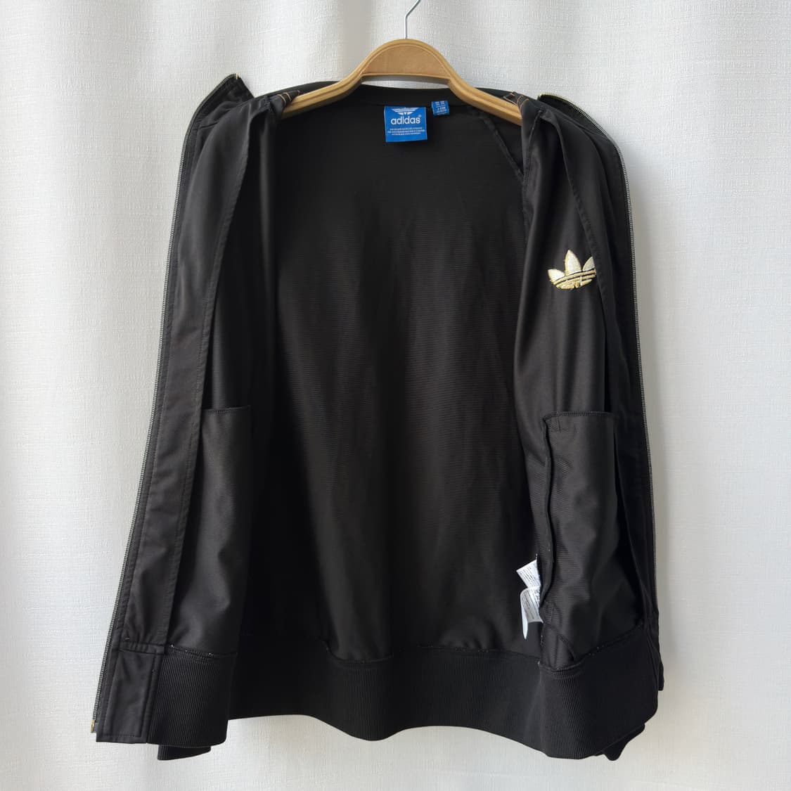 아디다스 일본한정 골드 트레포일 레오파드 트랙탑 블랙 XS 상품이미지6