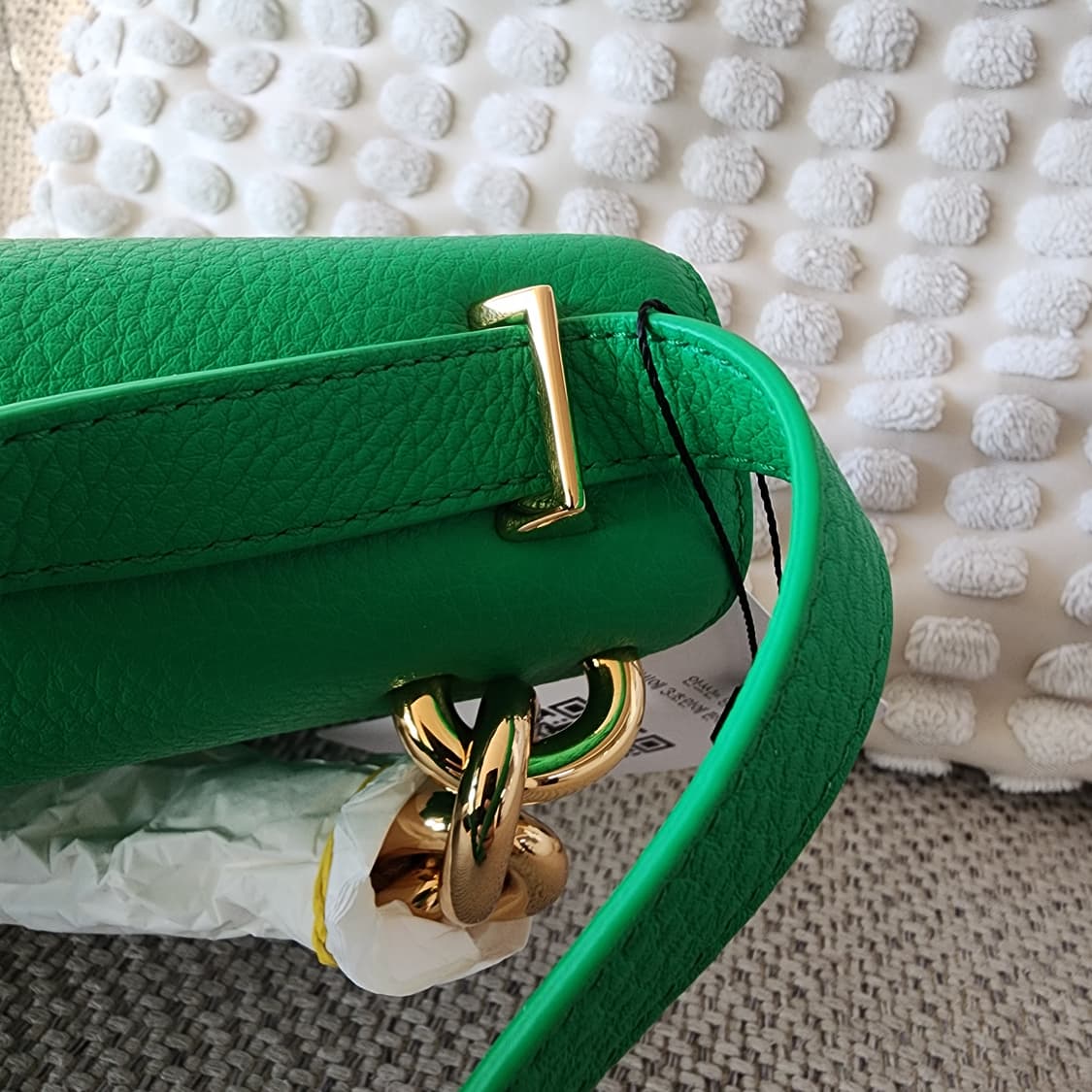 미사용 보테가베네타 엔벨롭 마운트 볼드 숄더백 미디움 패러킷 그린 상품이미지9