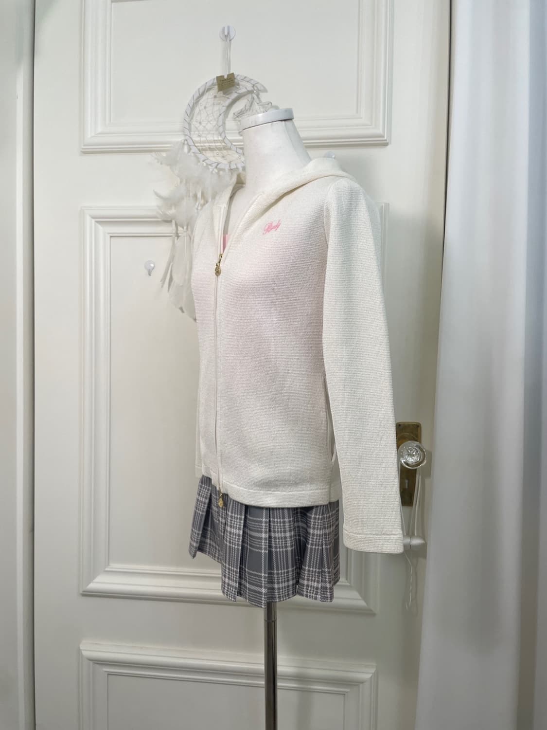 white pink embroidery 2-way spring hoodi 상품이미지2