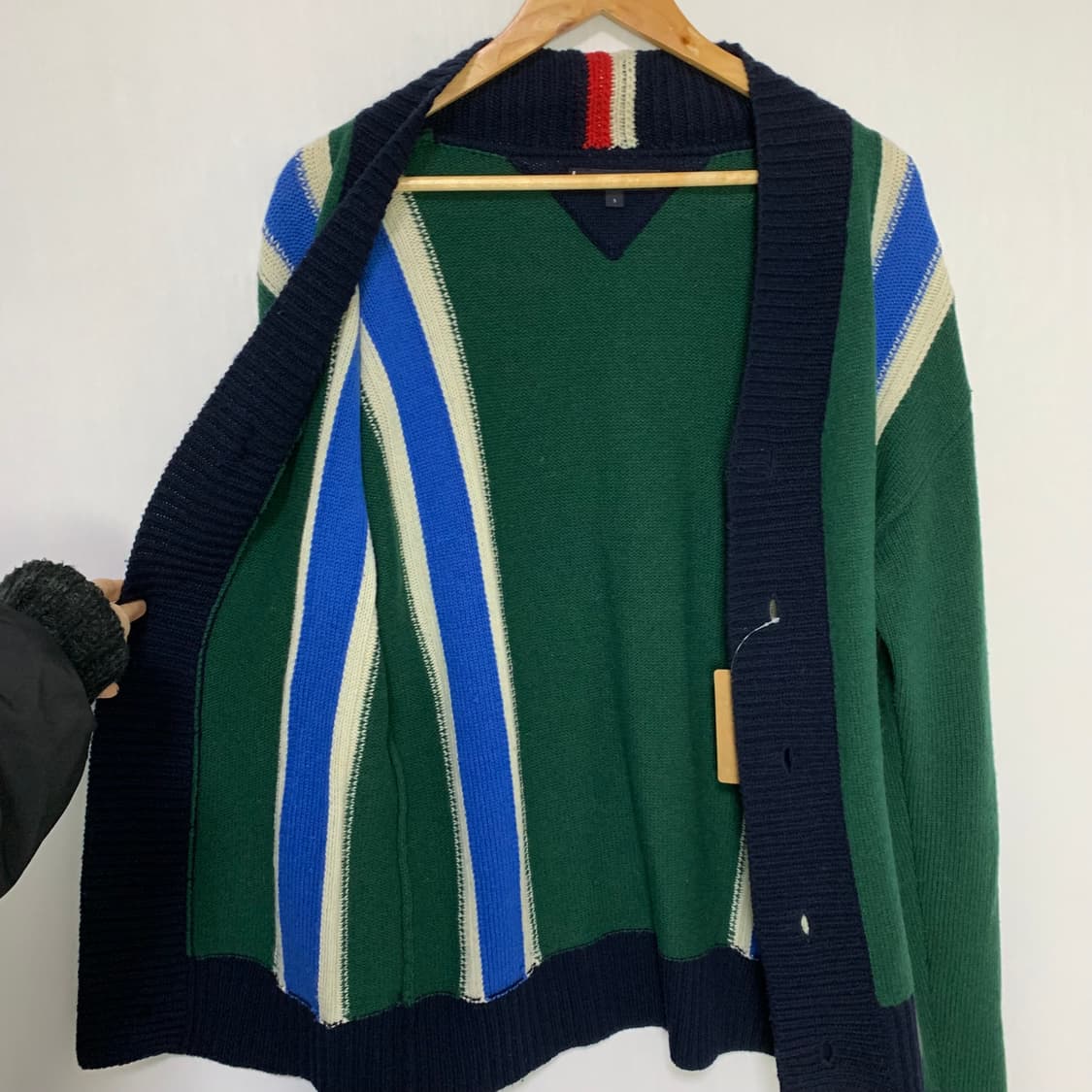 타미힐피거 빈티지 패턴 버튼 가디건 S 상품이미지5