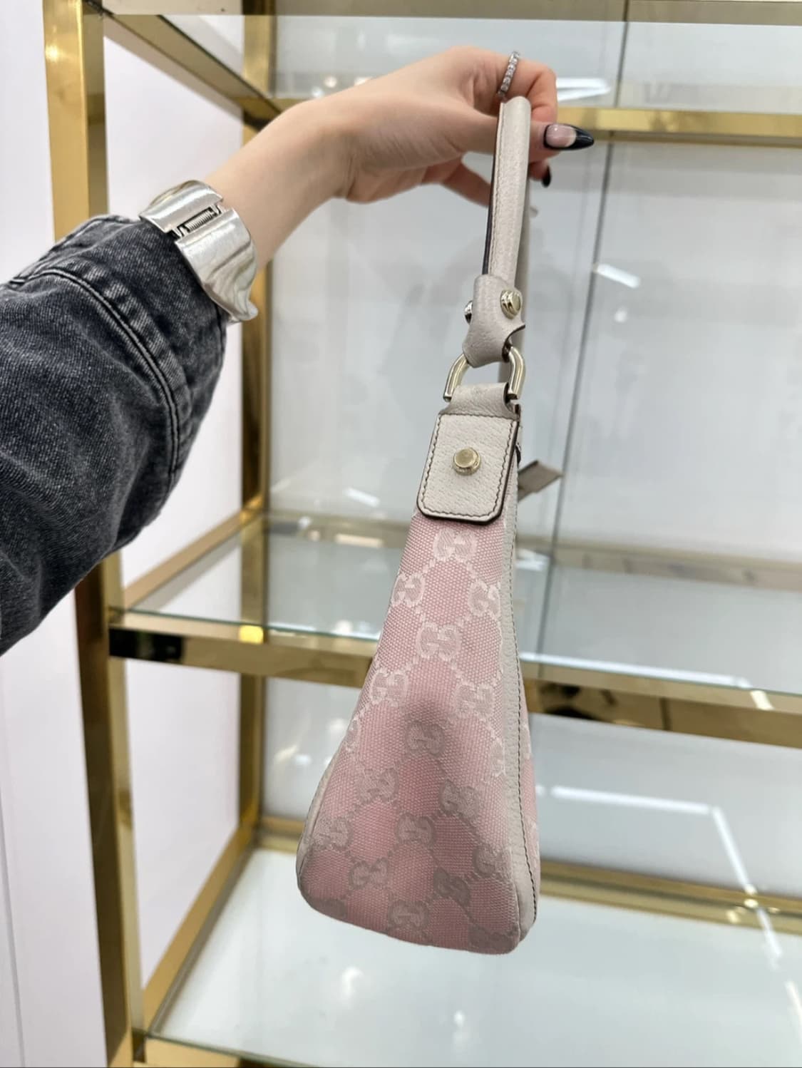 구찌 GG 캔버스 핑크 숄더백 상품이미지2