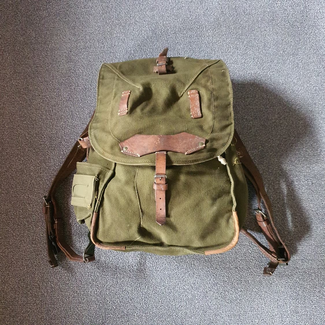 70s 루마니아군용 배낭 상품이미지2