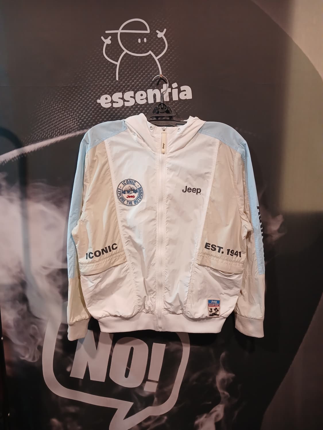 지프 블러킹 바람막이 화이트 상품이미지1