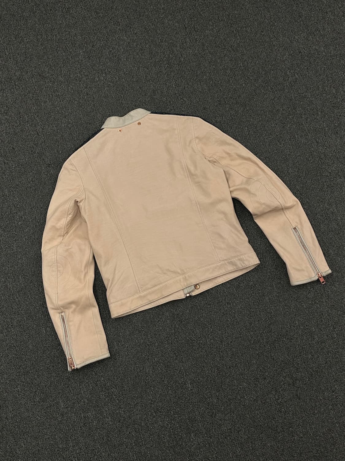 OS)디젤 빈티지 여성 아이보리 싱글라이더 자켓 상품이미지3