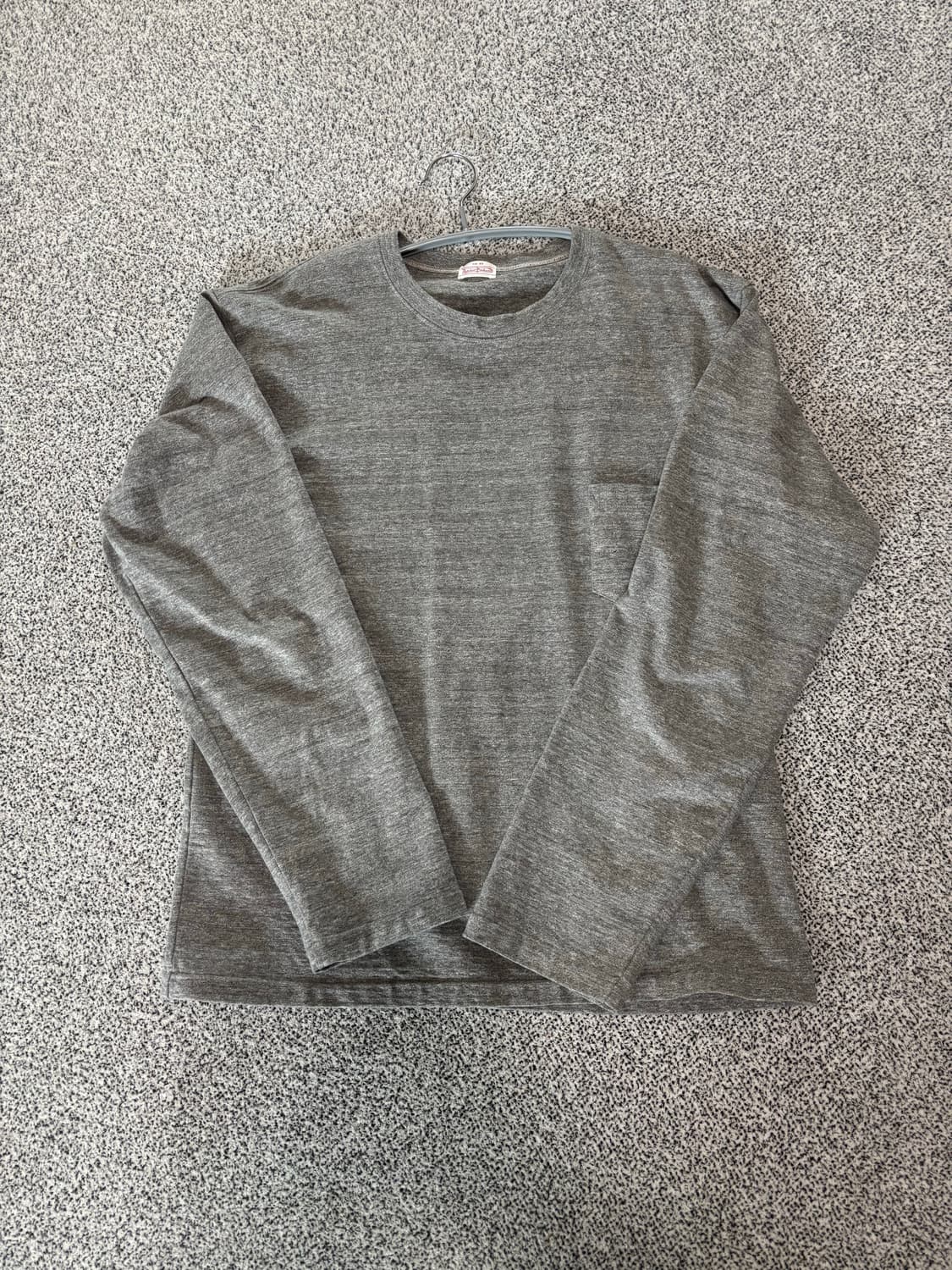 엣라코 포켓티셔츠 그레이 44 상품이미지1