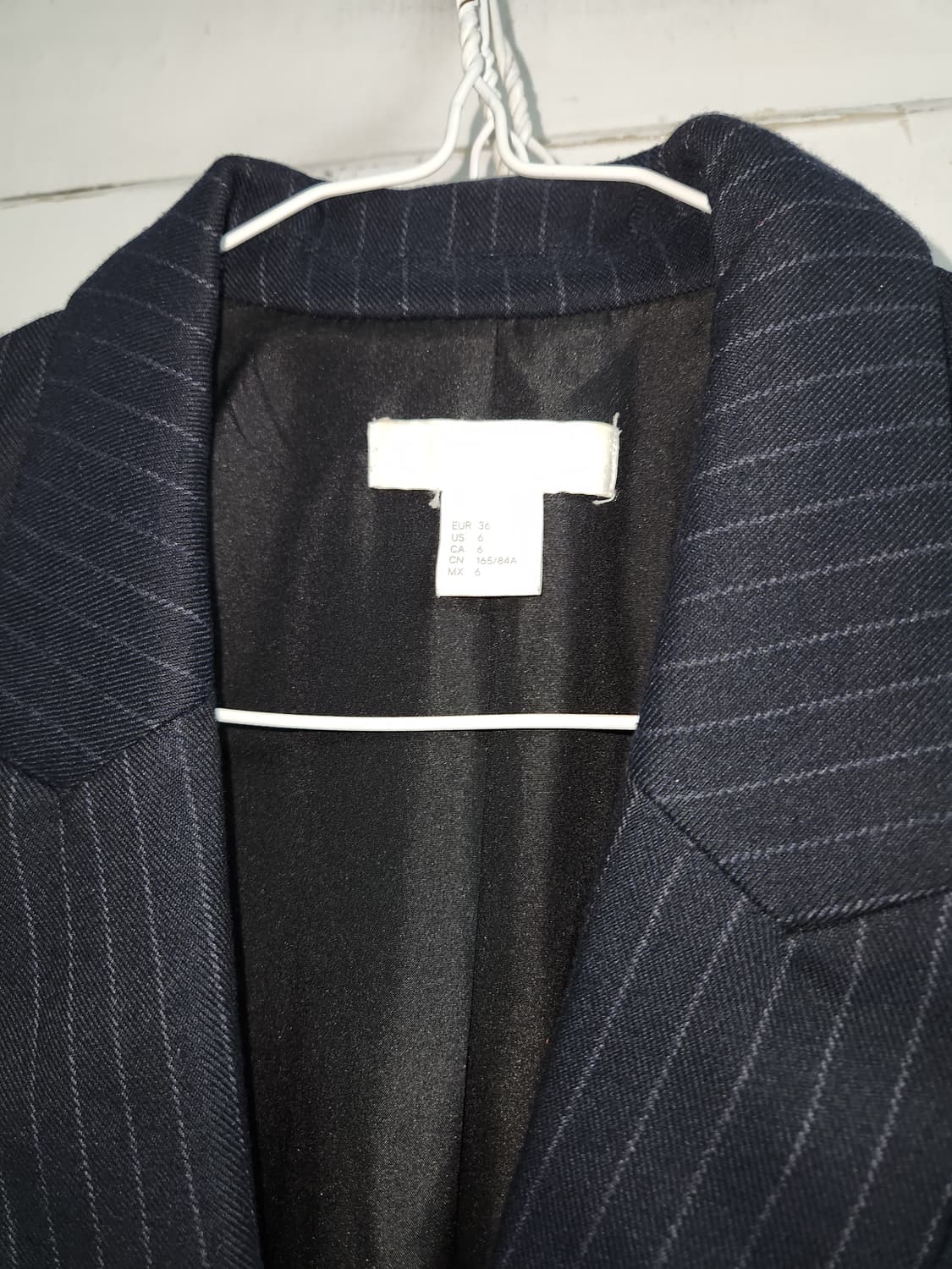 H&M 네이비 스트라이프 자켓 165/84A 상품이미지3