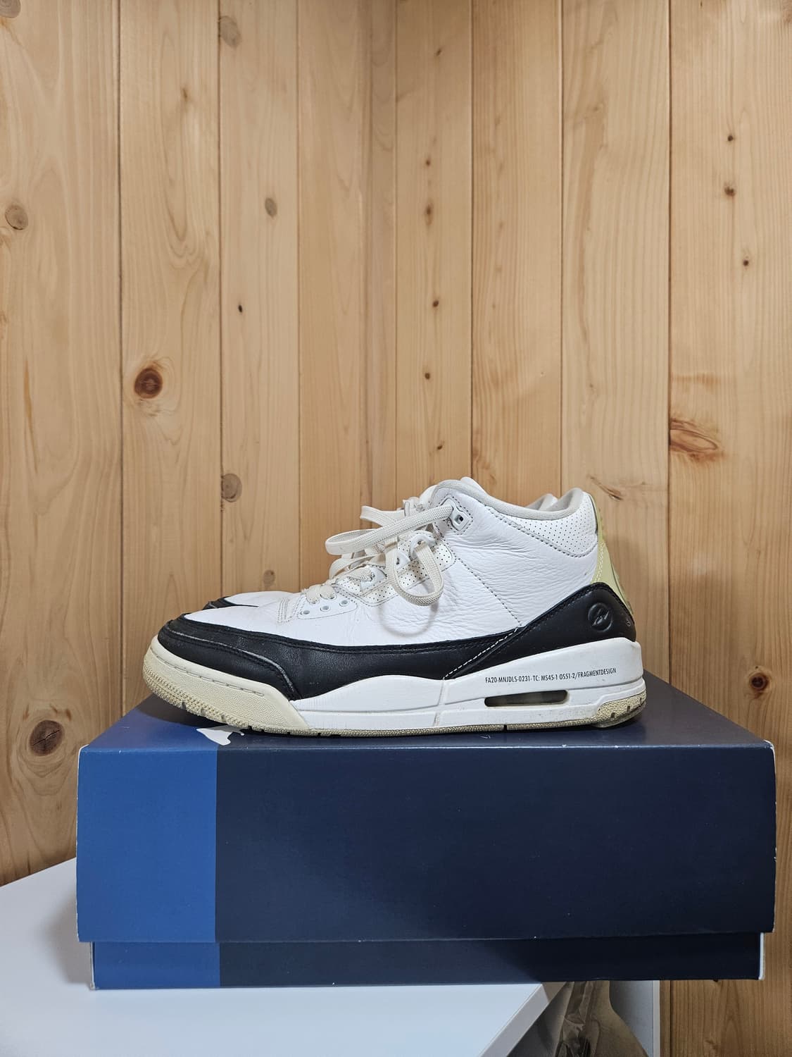 [275] 조던 X 프라그먼트 조던3 상품이미지1