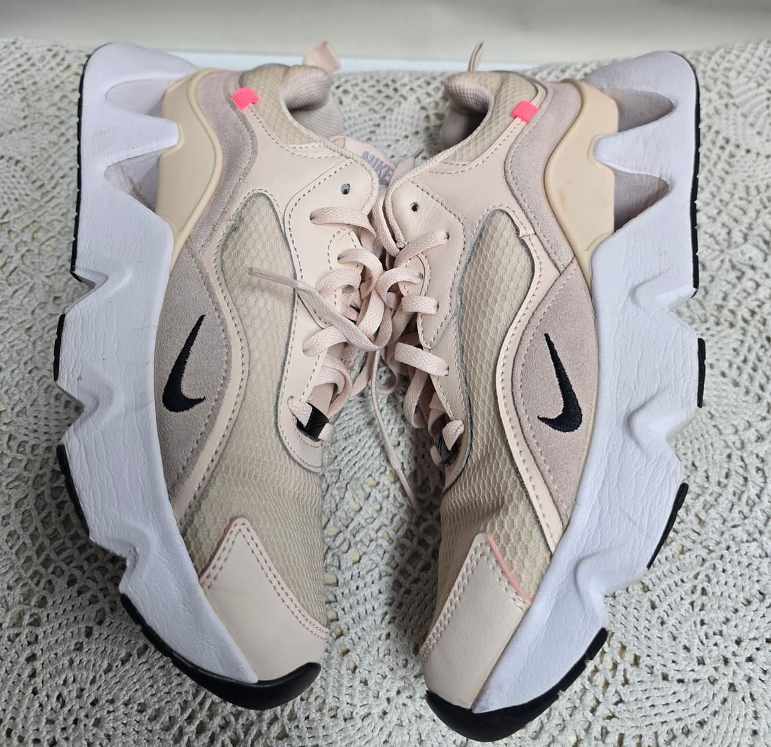 나이키 우먼스 라이즈 365. 핑크 250 상품이미지3