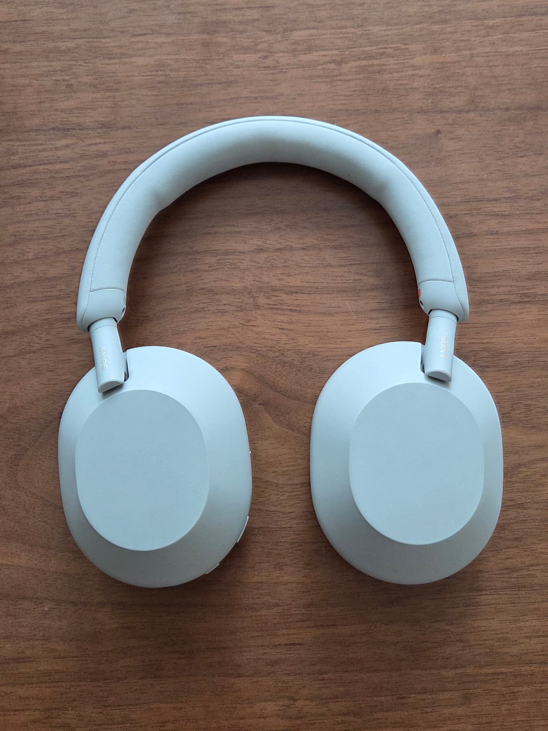 소니 WH-1000XM5 상품이미지2