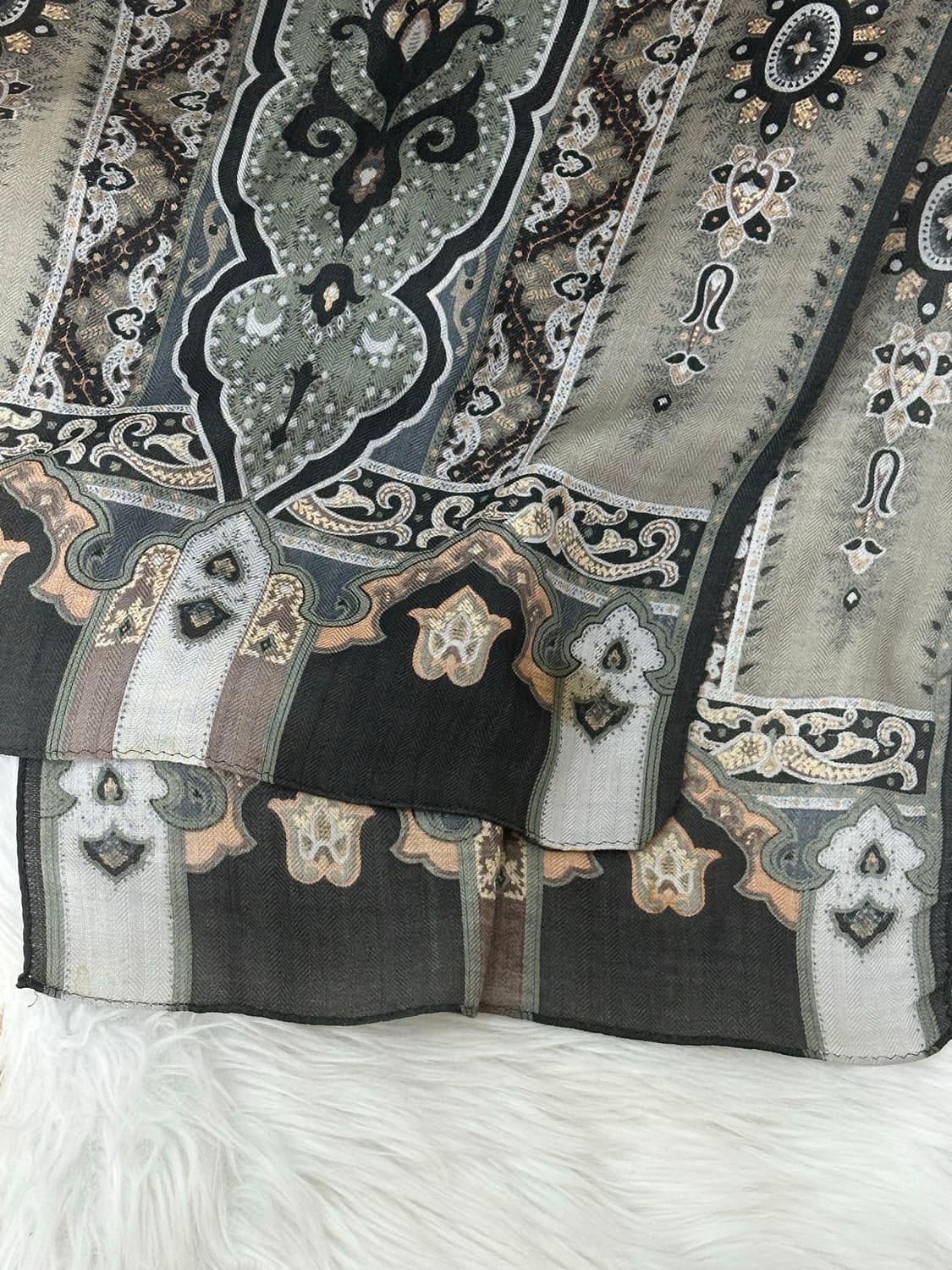 에트로 울 실크 머플러 상품이미지2