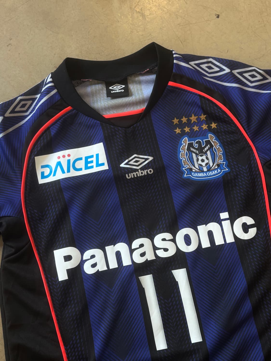 엄브로 2018시즌 감바오사카 황의조 유니폼 상품이미지3