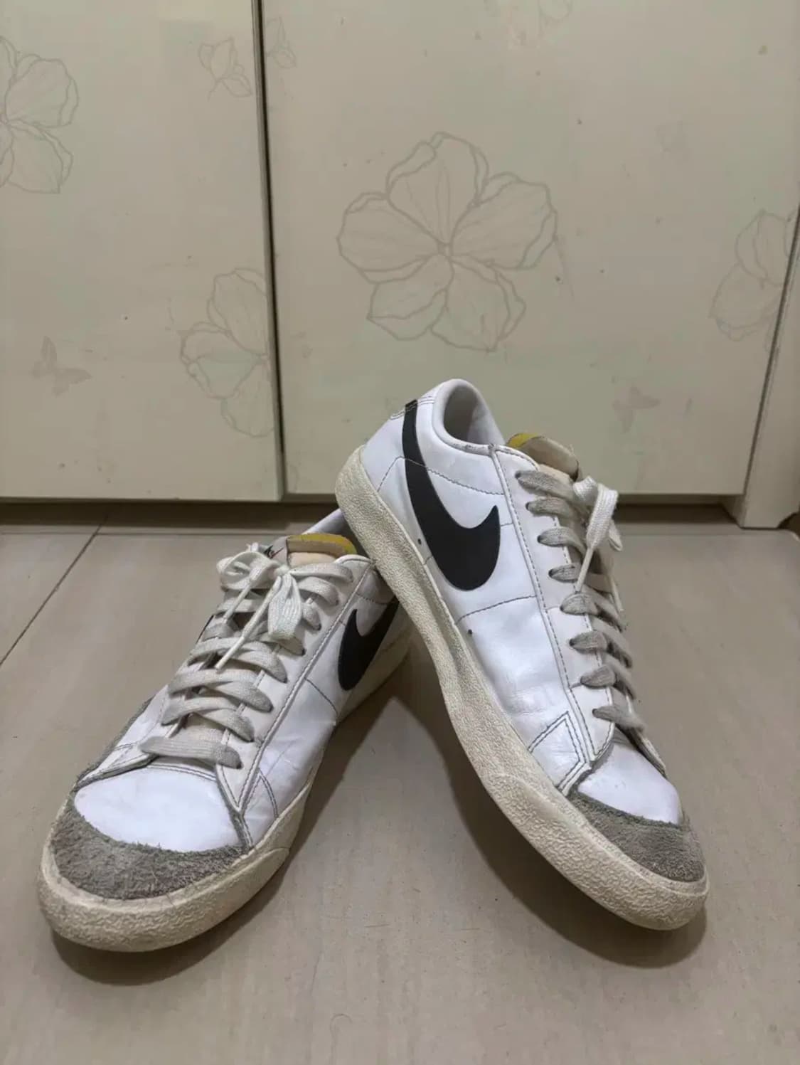 나이키 스니커즈 285 상품이미지1