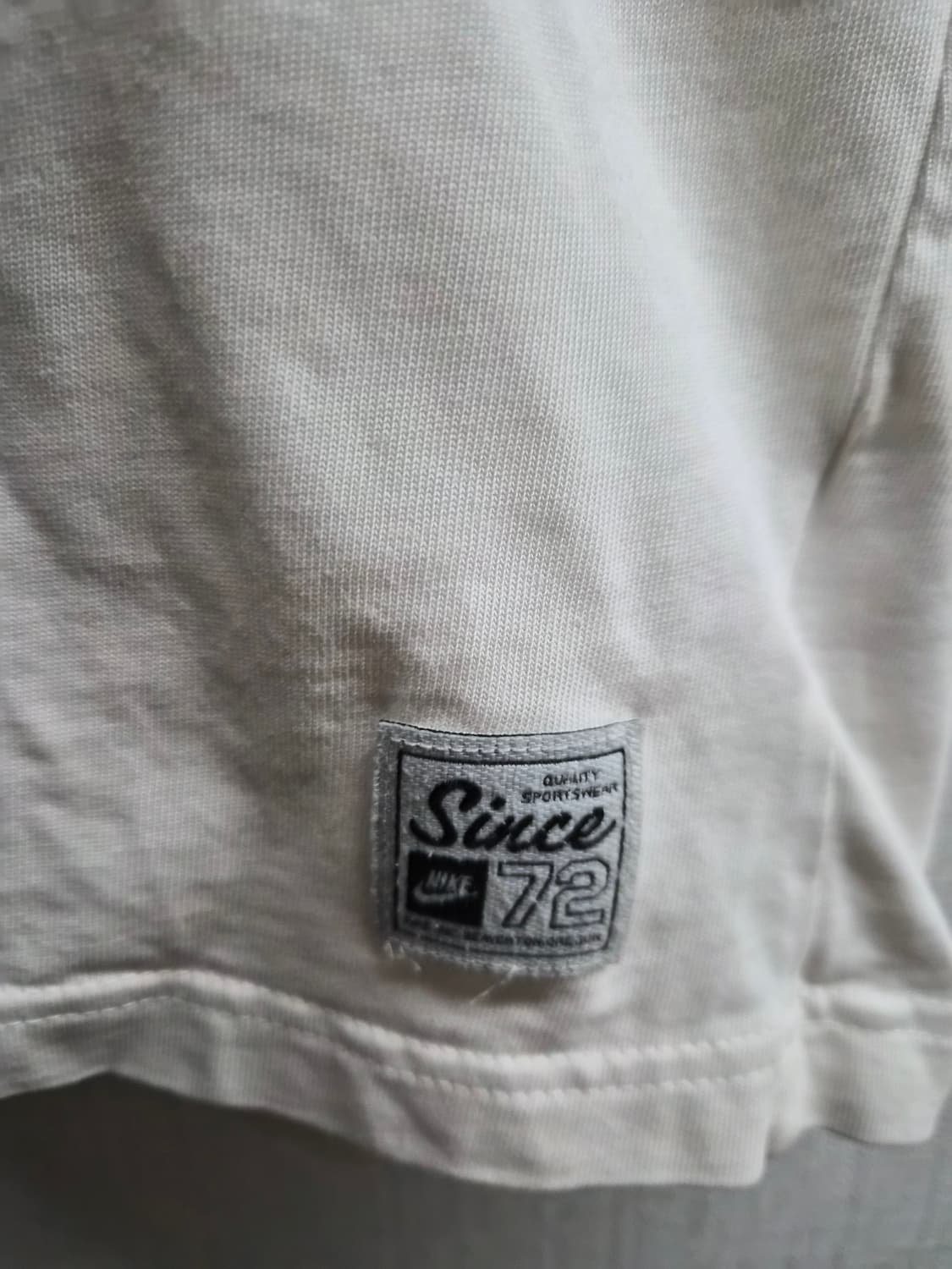 L/105) 나이키 NSW 72 럭비티 팝니다 상품이미지3