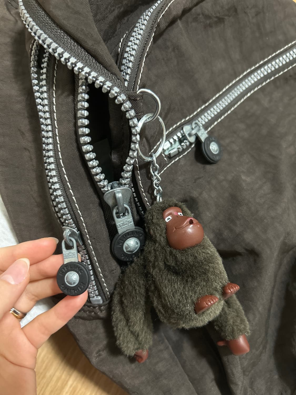 초코 키플링 백팩 상품이미지5