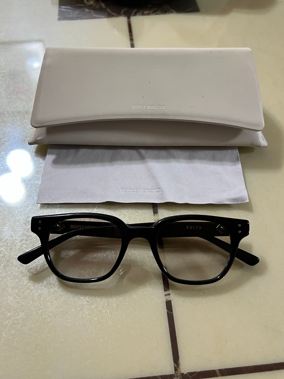 젠틀몬스터 볼타 선글라스 상품이미지1