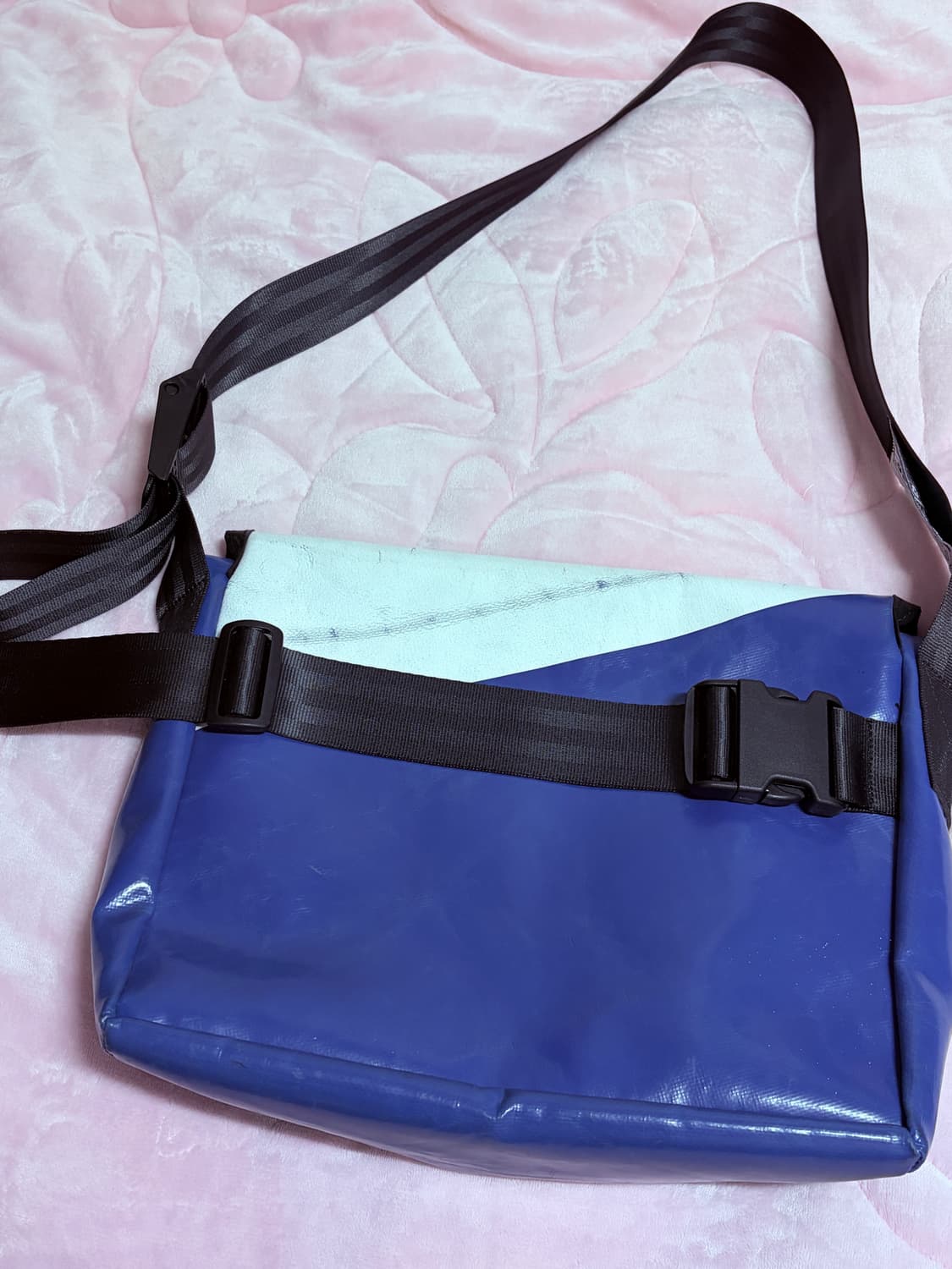 프라이탁 덱스터 흰파 (민트택 o) 상품이미지2