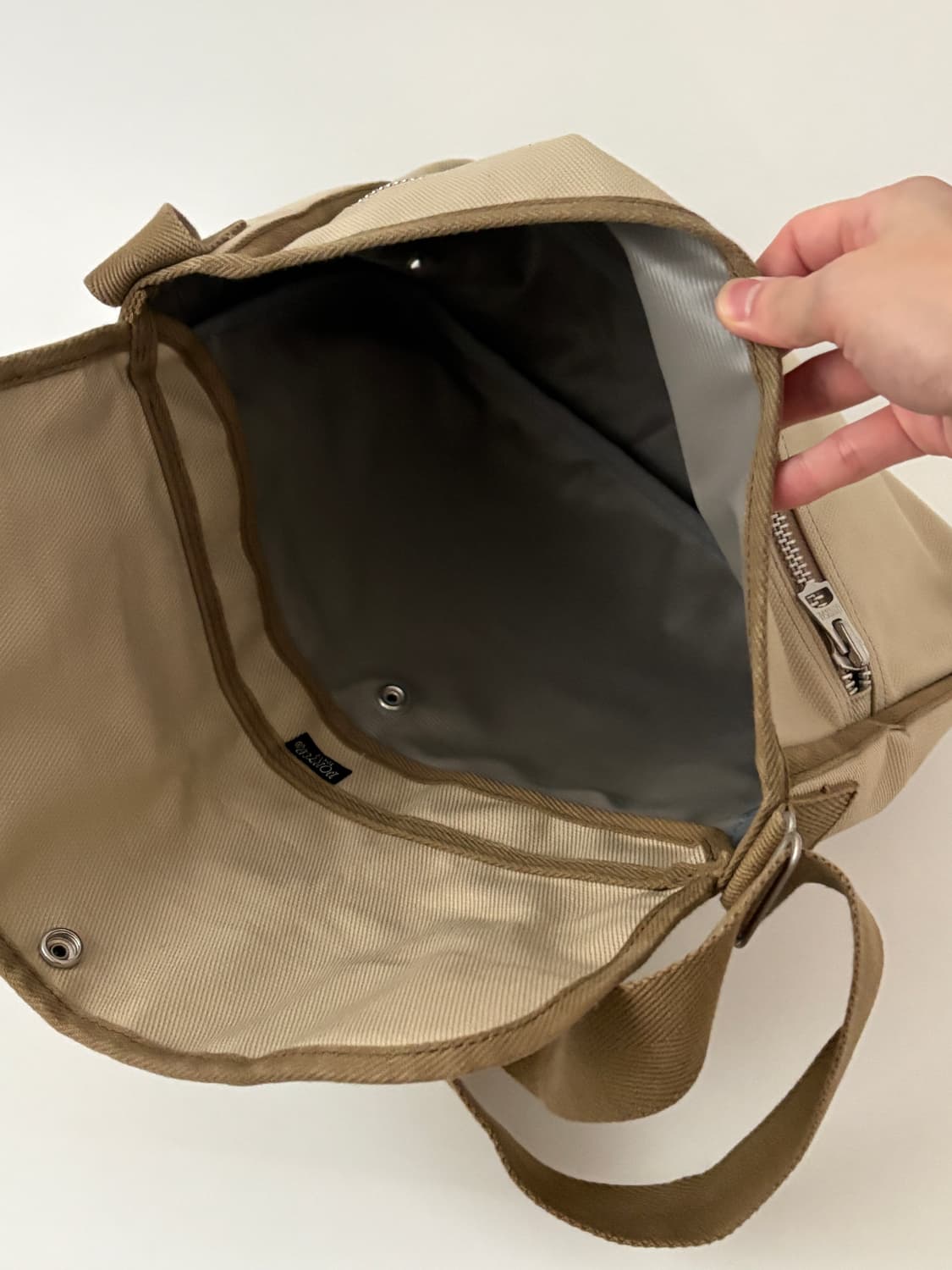 Creel Shoulder Bag (Beige) 상품이미지10