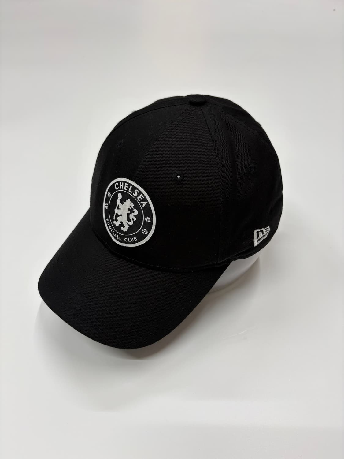 뉴에라 MLB x 첼시 FC 로고 블랙 볼캡 모자 상품이미지2
