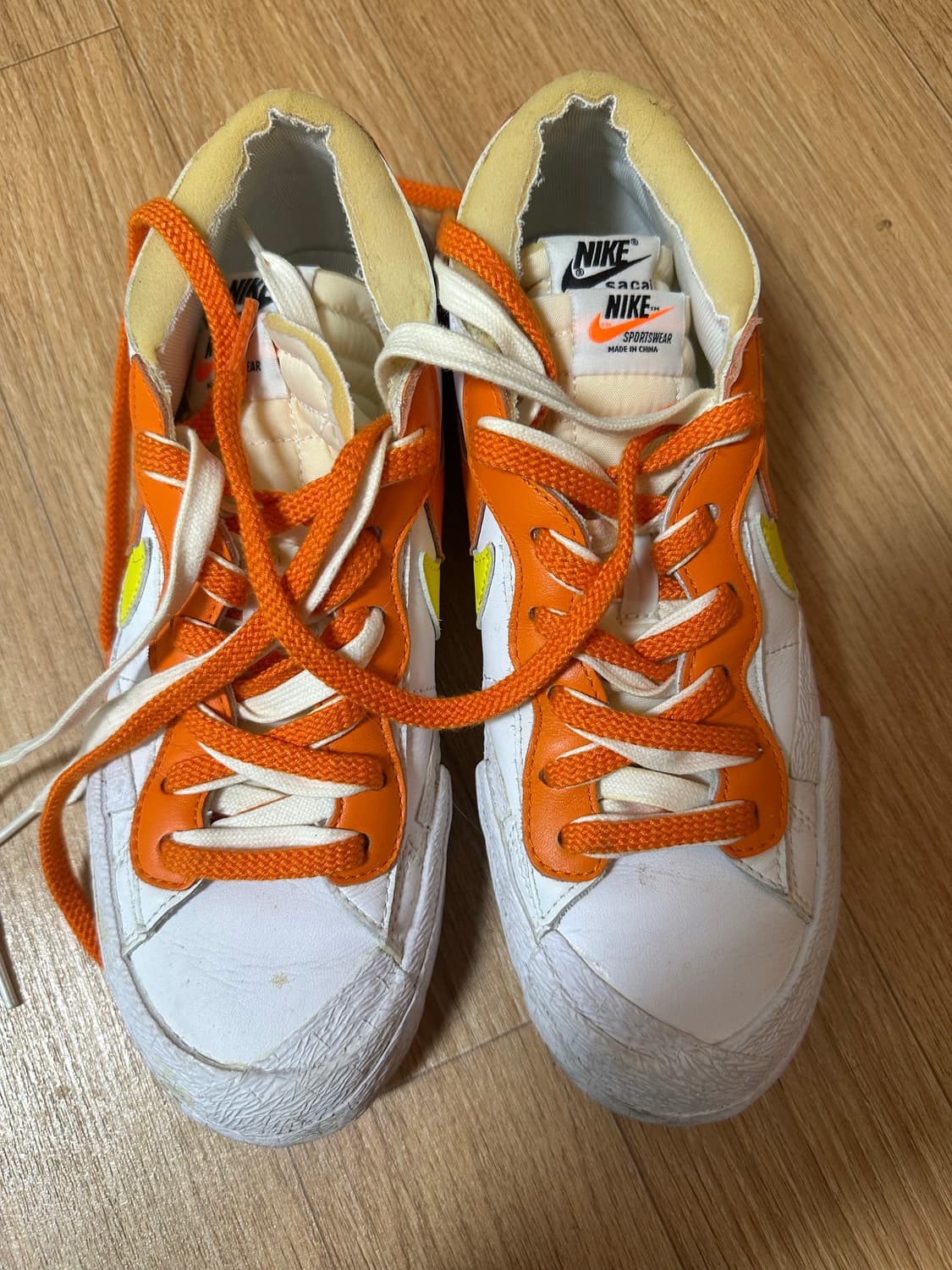 나이키 사카이 블레이저 로우 마그마 오렌지 260 상품이미지1