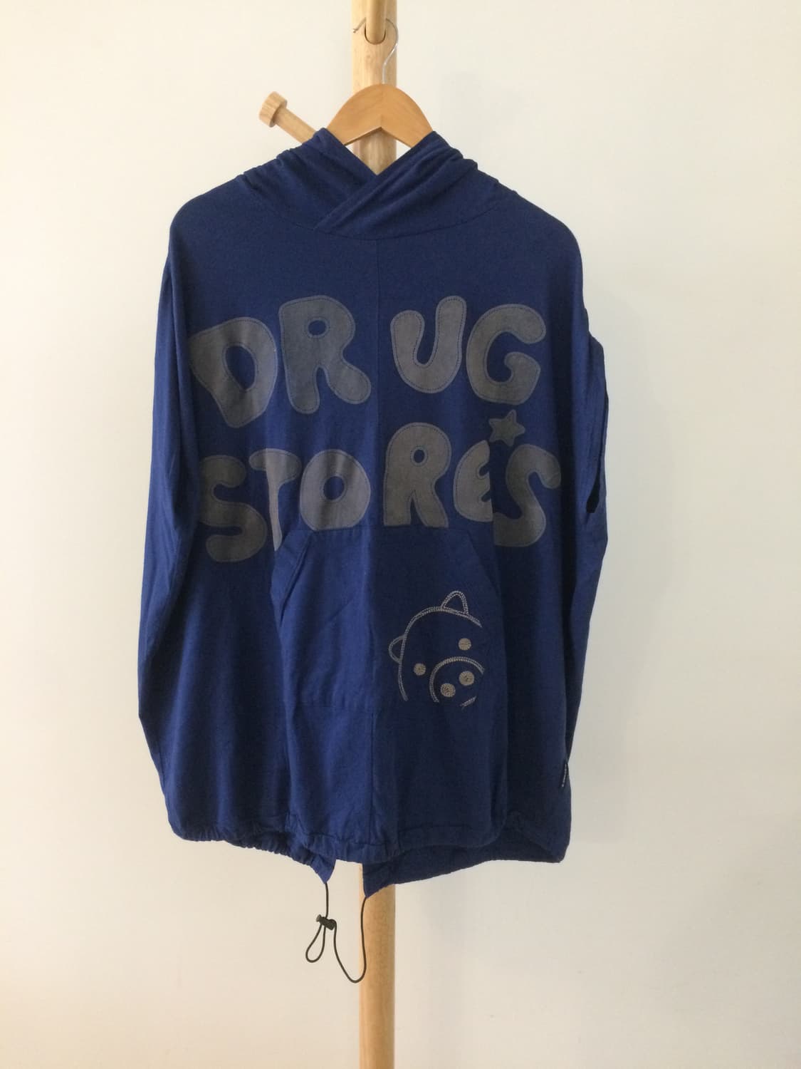 드럭스토어 후드티 상품이미지4