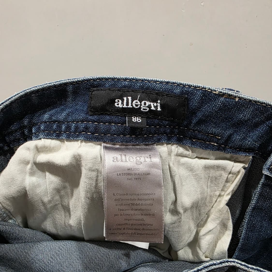 알레그리(allegri) 슬림 데님 청바지 중청 상품이미지7