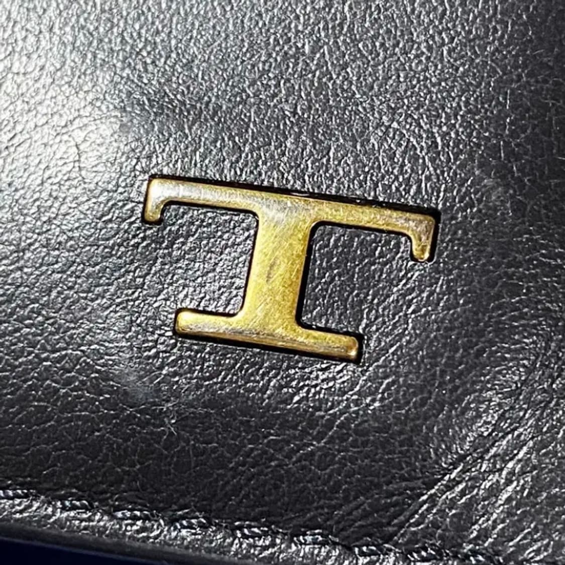 [정품] TOD'S 토즈 타임리스 금장 메탈플레이트 소가죽 카드지갑 상품이미지2