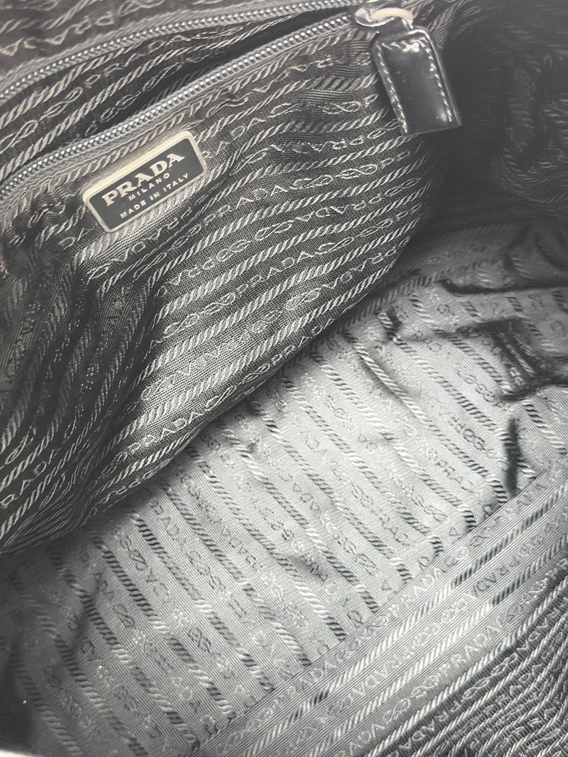 프라다 나일론 숄더백 상품이미지7