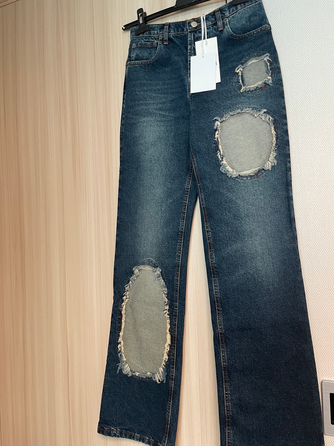 [2] 에드워드커밍 멀티 서클 윈도우 진 미드블루 상품이미지1