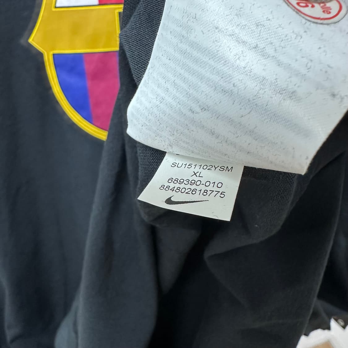 (새상품) 나이키 FC바르셀로나 블랙 반팔 티셔츠 XL사이즈 상품이미지8