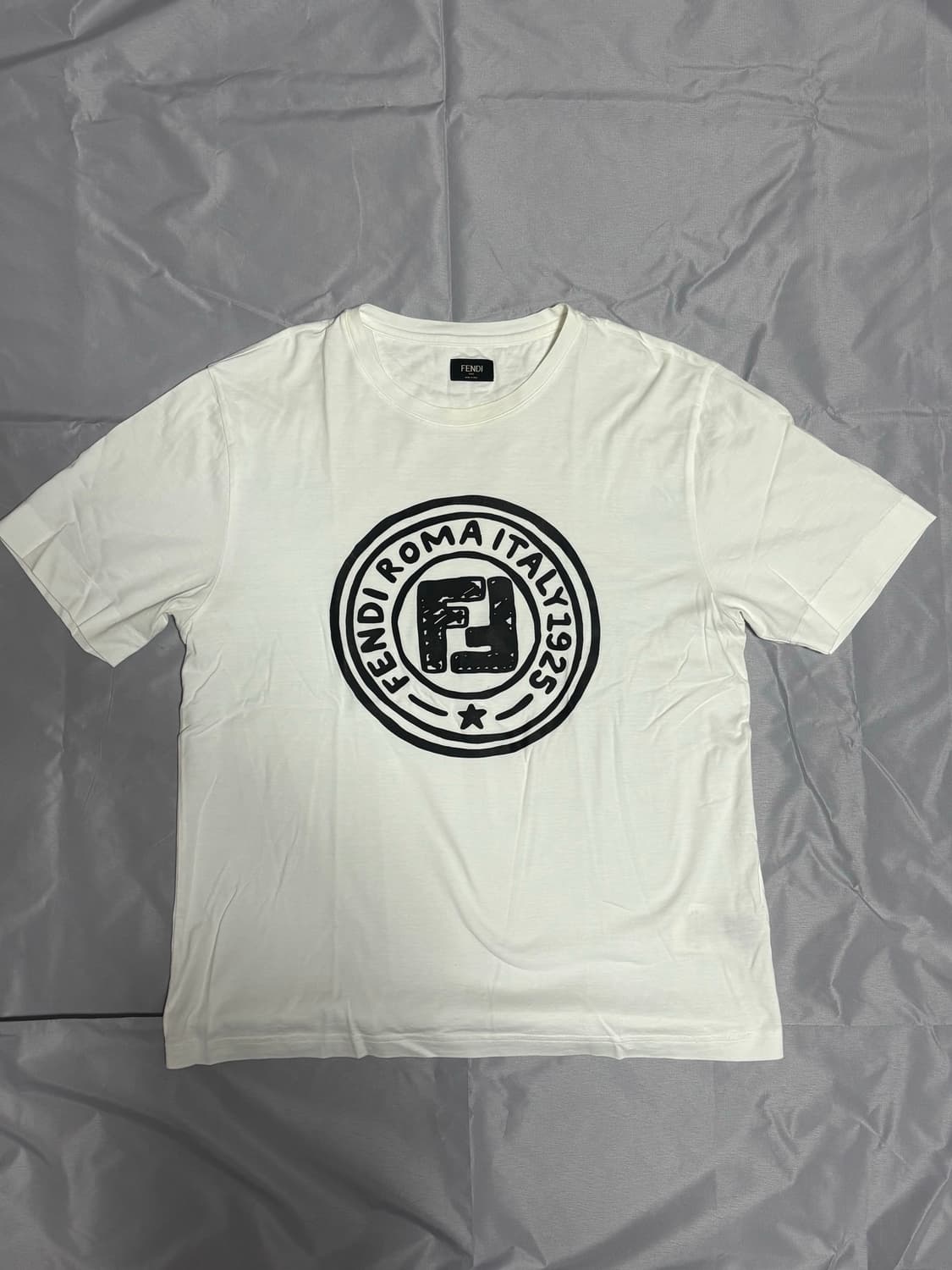 펜디 로마 반팔티 상품이미지1