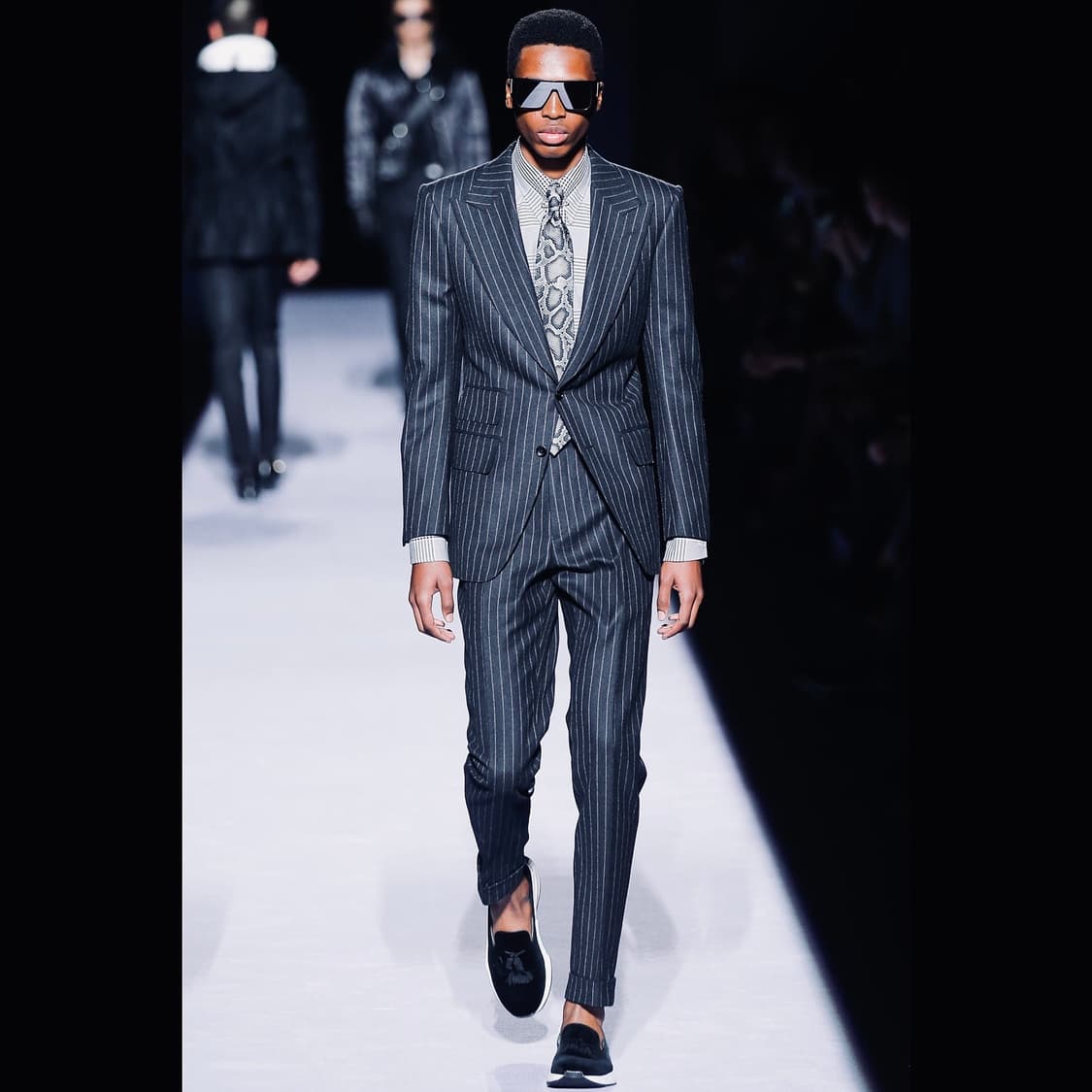 (명작,강추👍)톰포드 윈저 스트라이프 수트 상품이미지8