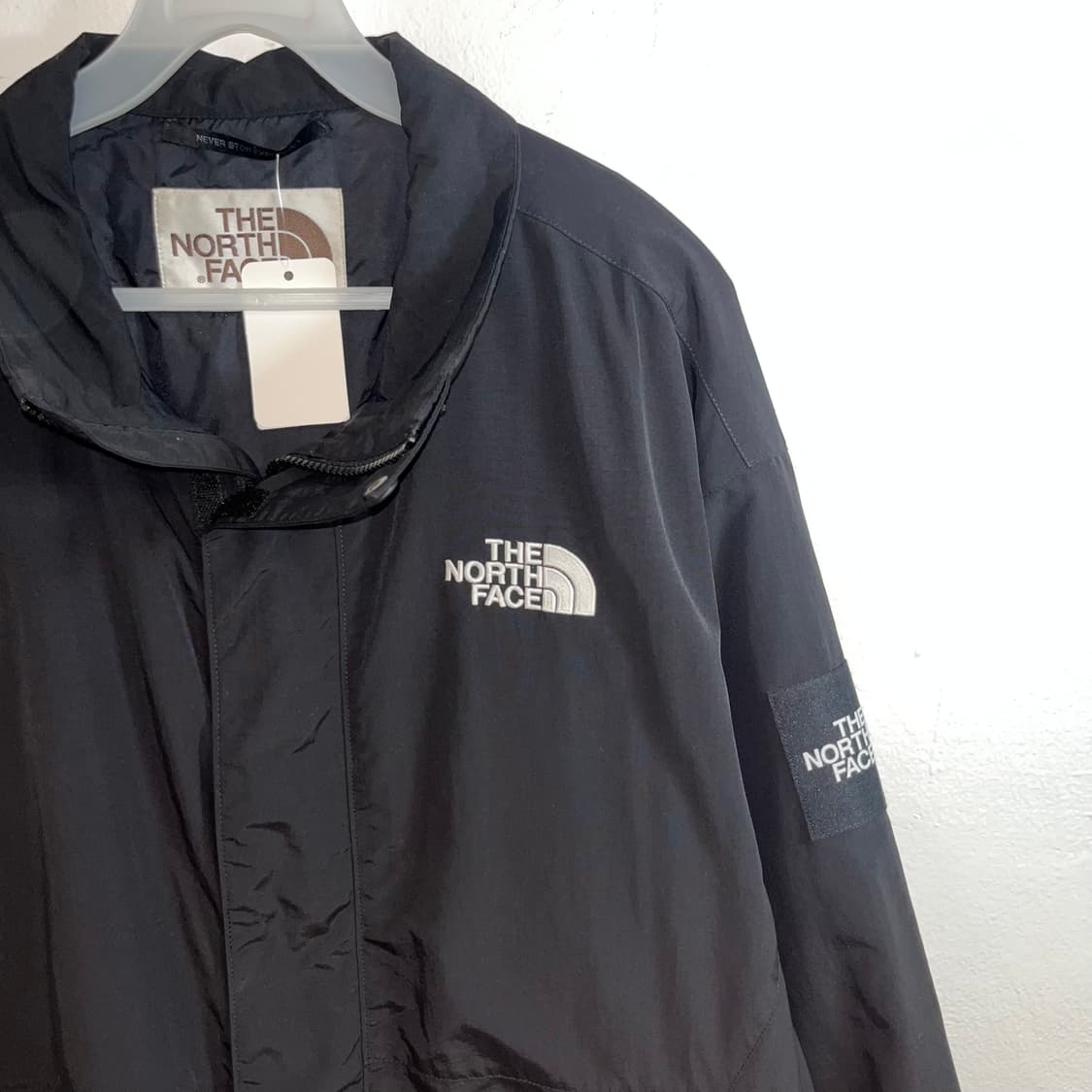The North Face Nilton Windbreaker 상품이미지5