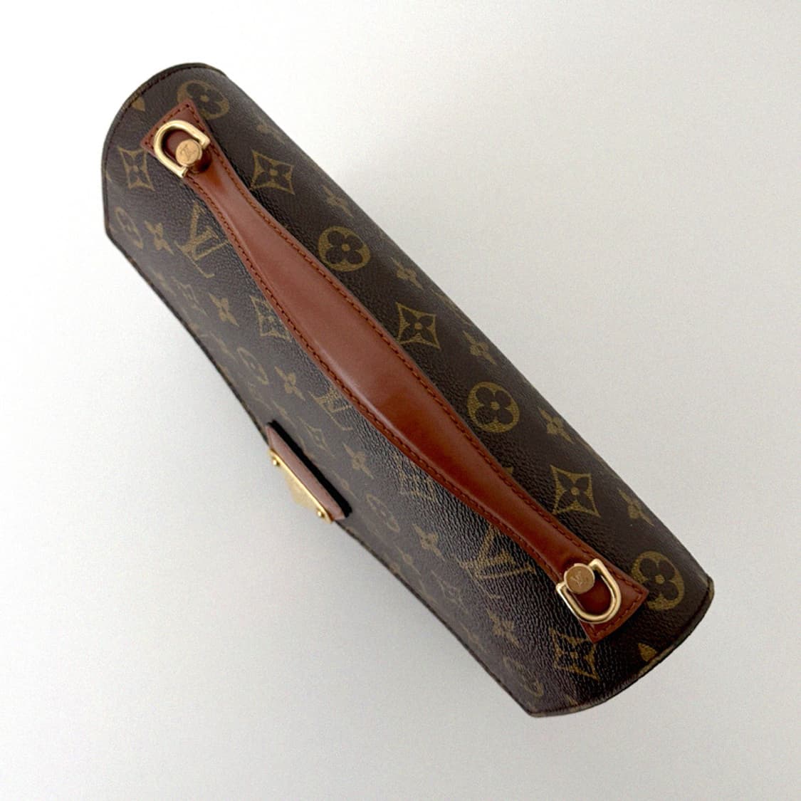 루이비통 모노그램 몽소 플랩 금장 탑핸들 2WAY 토트 크로스백 상품이미지5