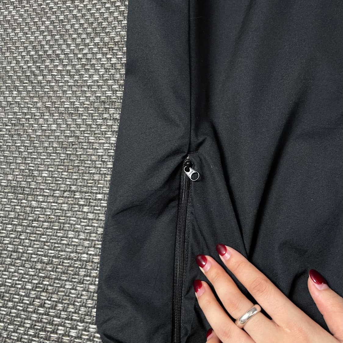 나이키 블랙 나일론 브이넥 웜업 조끼 XL  상품이미지5