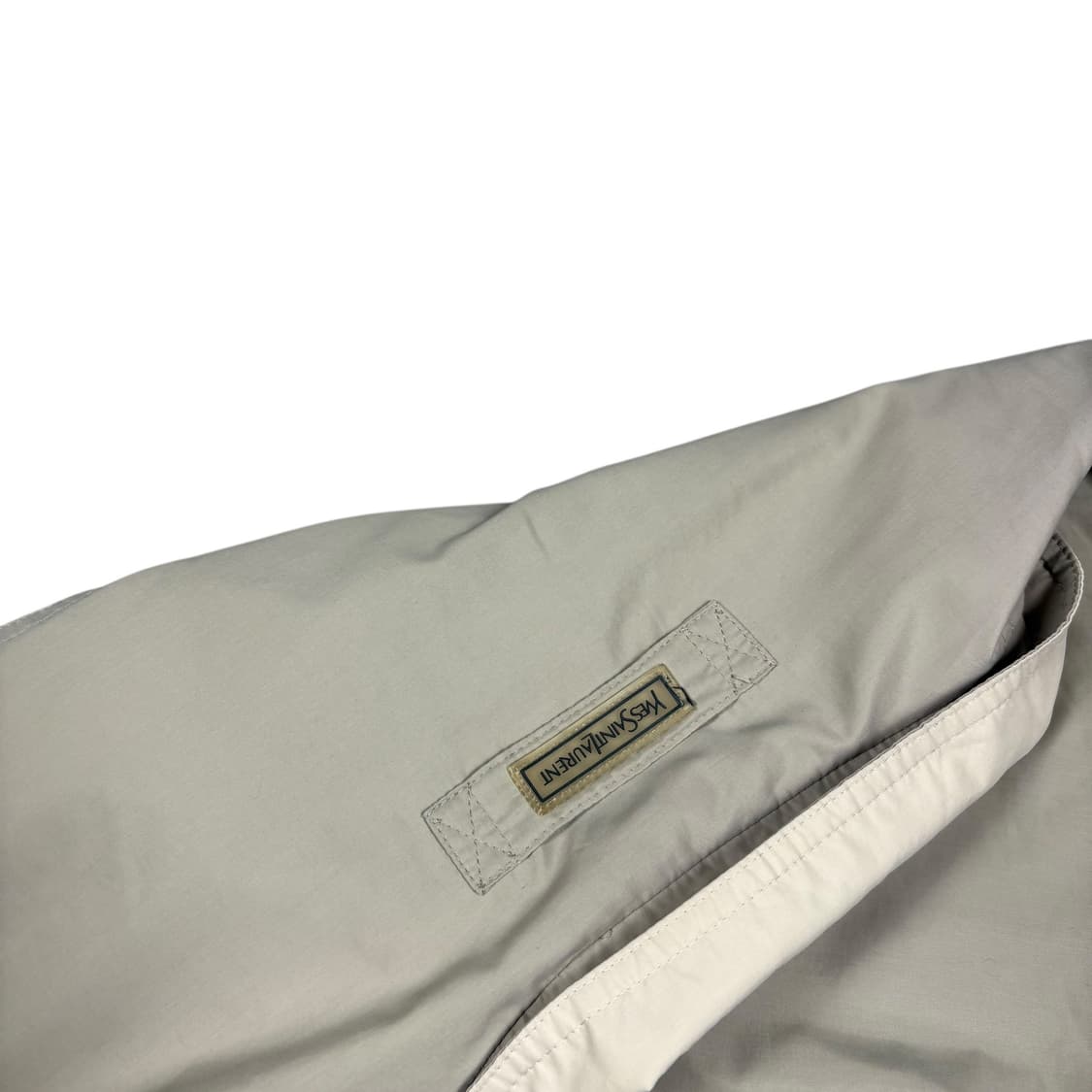 입생로랑 베이지컬러 블루종 상품이미지3