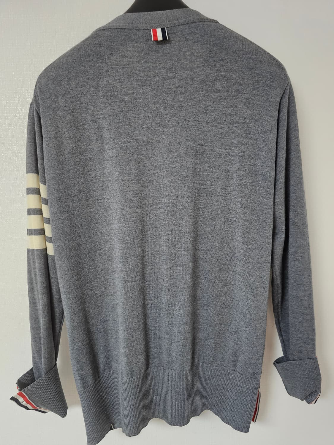 톰브라운 24ss 사선완장 메리노울 가디건(3/100/정품) 상품이미지3