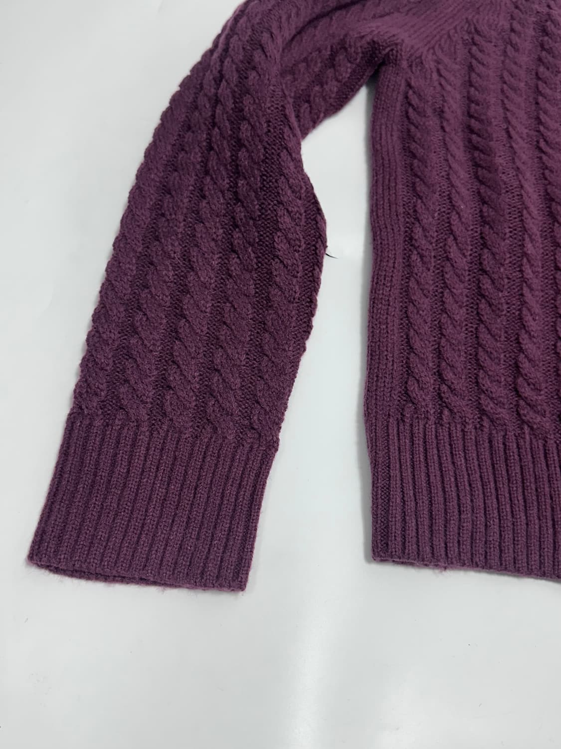 빈티지 브이넥 꽈배기 니트 상품이미지4