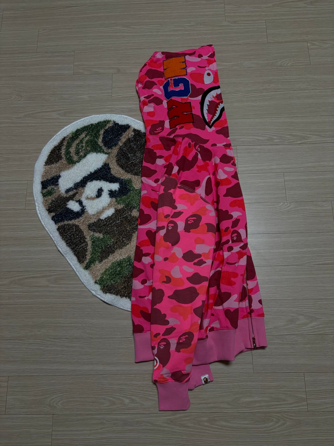 베이프 샤크 후드집업 M 핑크 상품이미지3