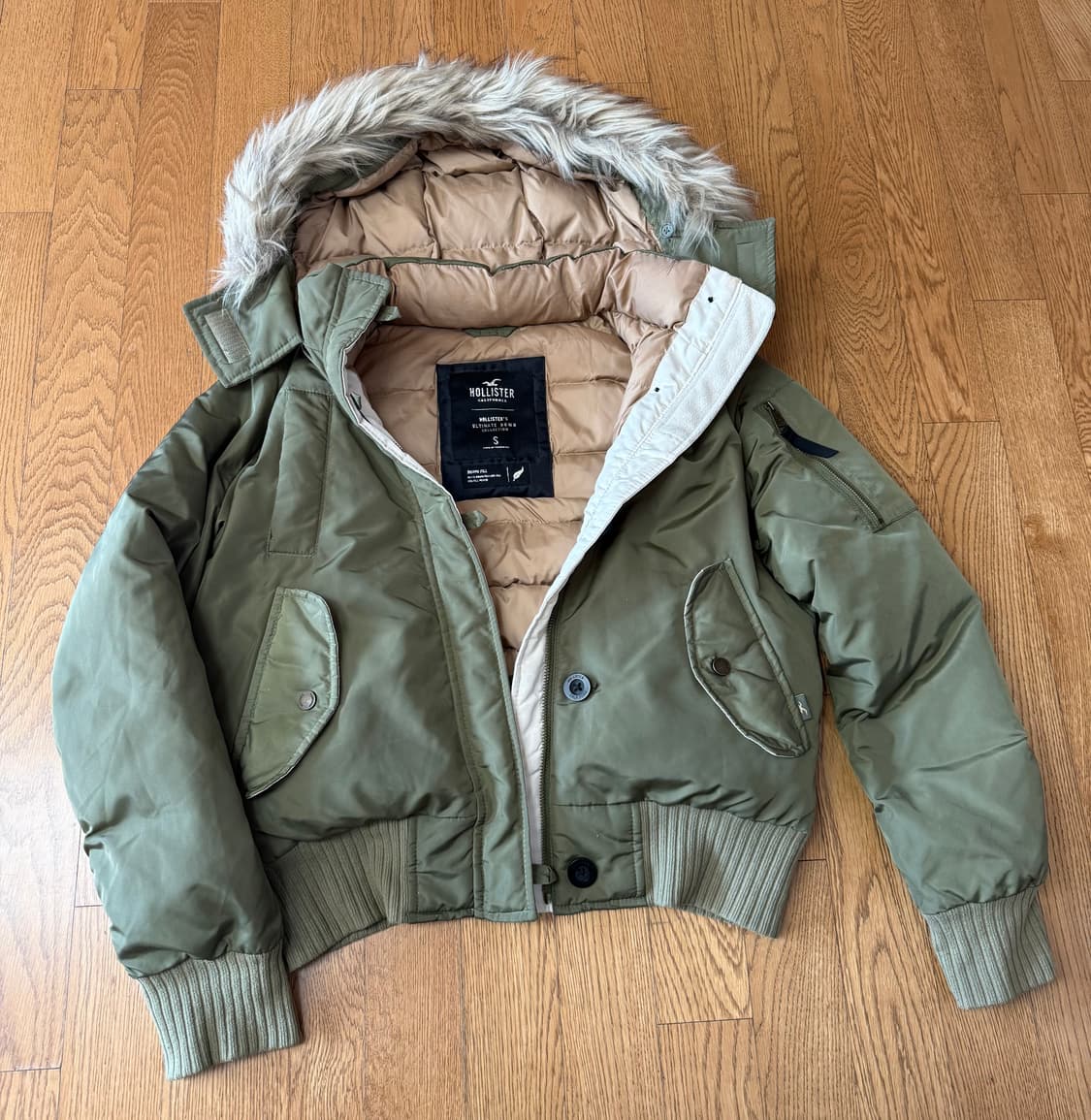 홀리스터 경량패딩 카키 상품이미지1