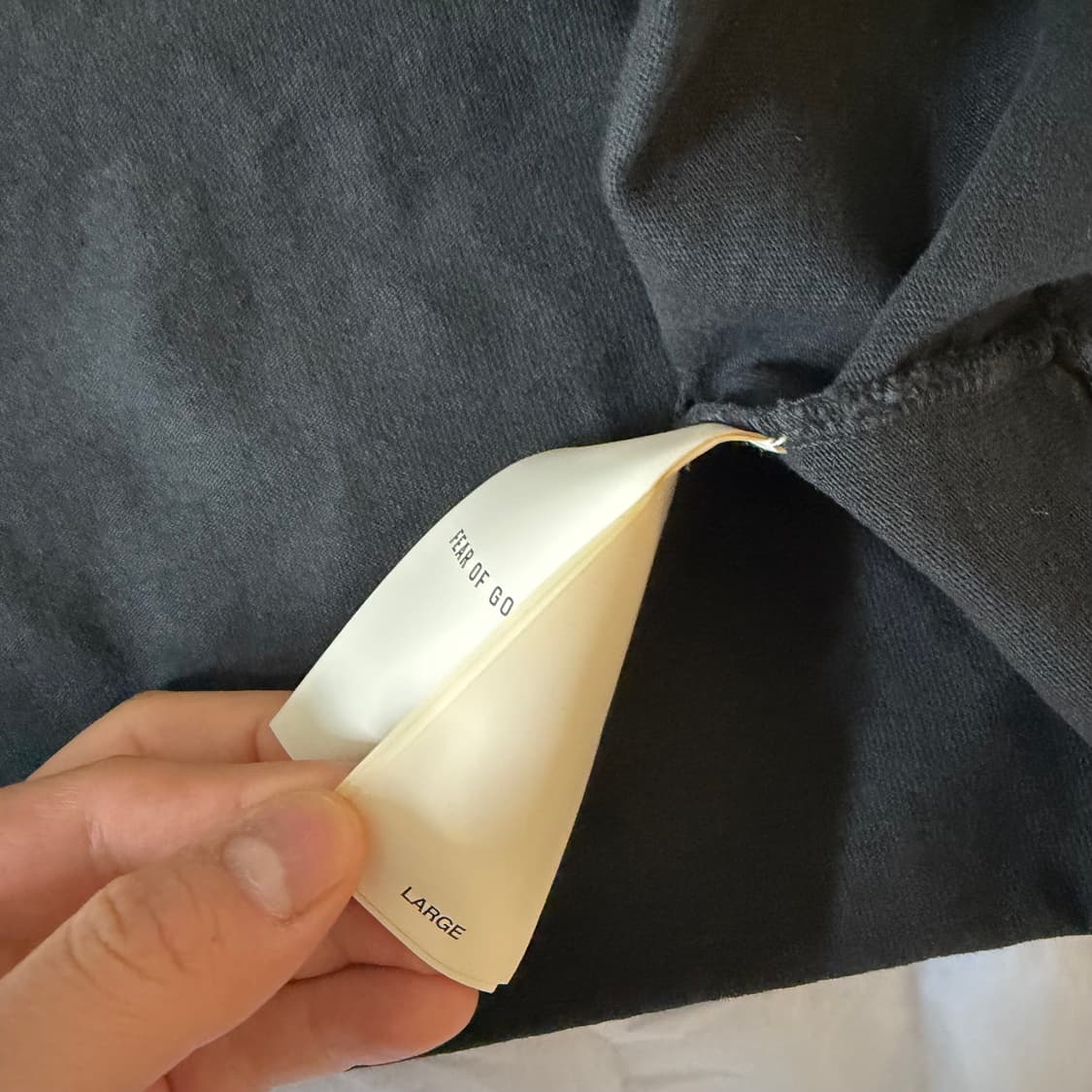 [L] 피어오브갓 시빌 컬렉션 솔리더리티 티셔츠 블랙 상품이미지3