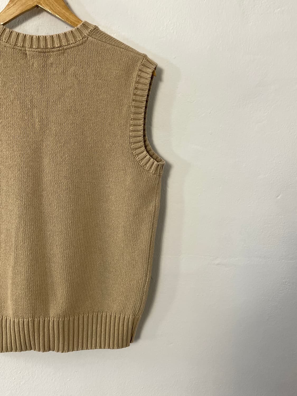 폴로 브이넥 니트 베스트  상품이미지10