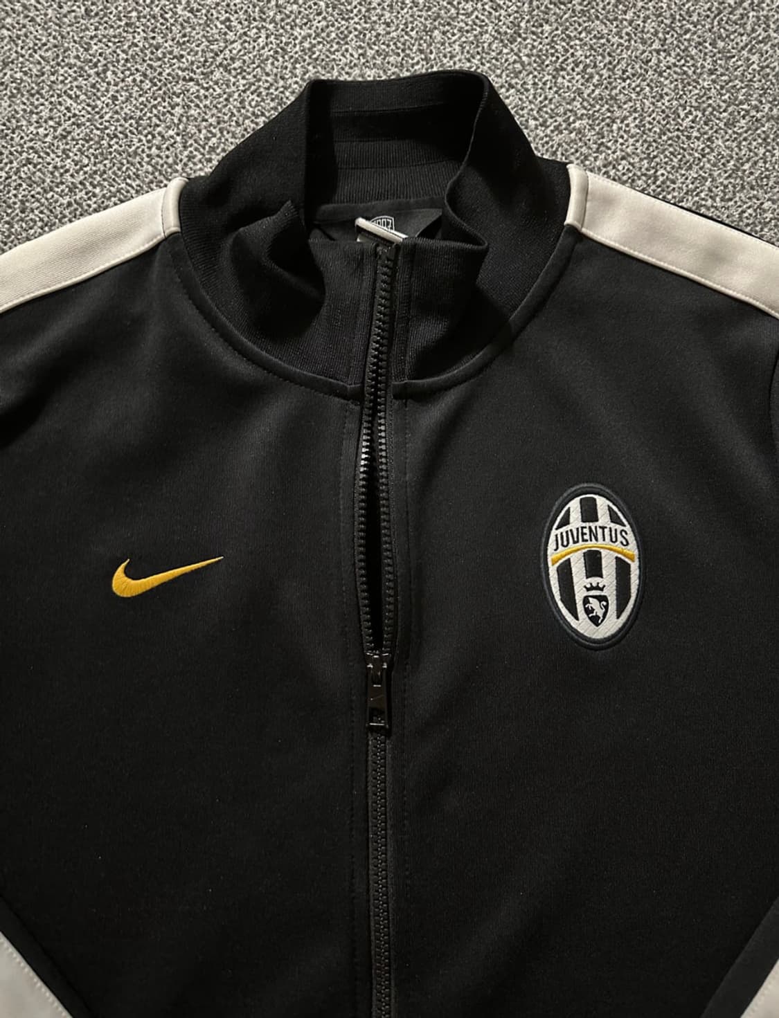나이키 유벤투스 트랙탑 져지 상품이미지2