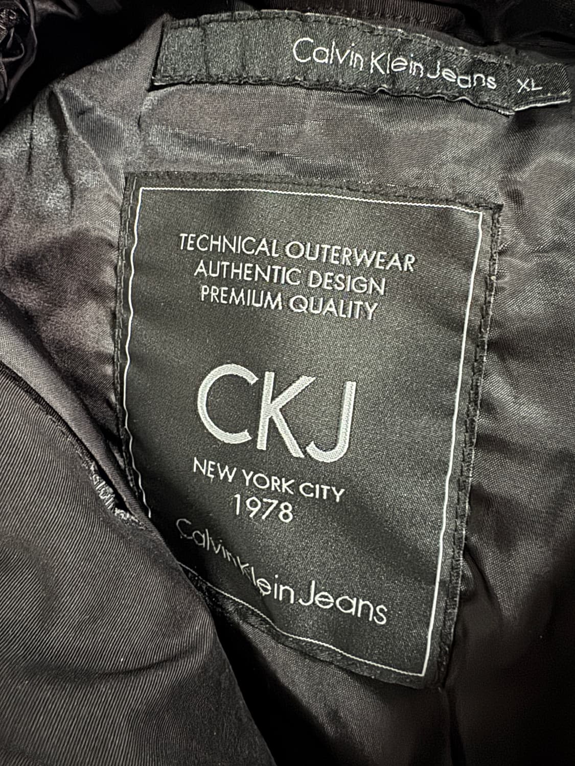 캘빈클라인 진스 덕 다운 코튼 후드 패딩 점퍼 XL 상품이미지3