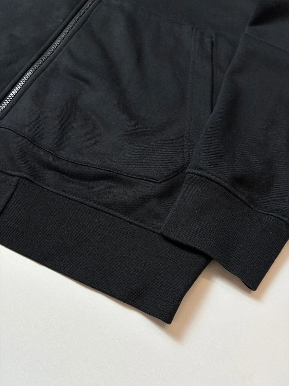 스톤아일랜드 와펜 로고 시그니처 후드 집업 PN8273 상품이미지4