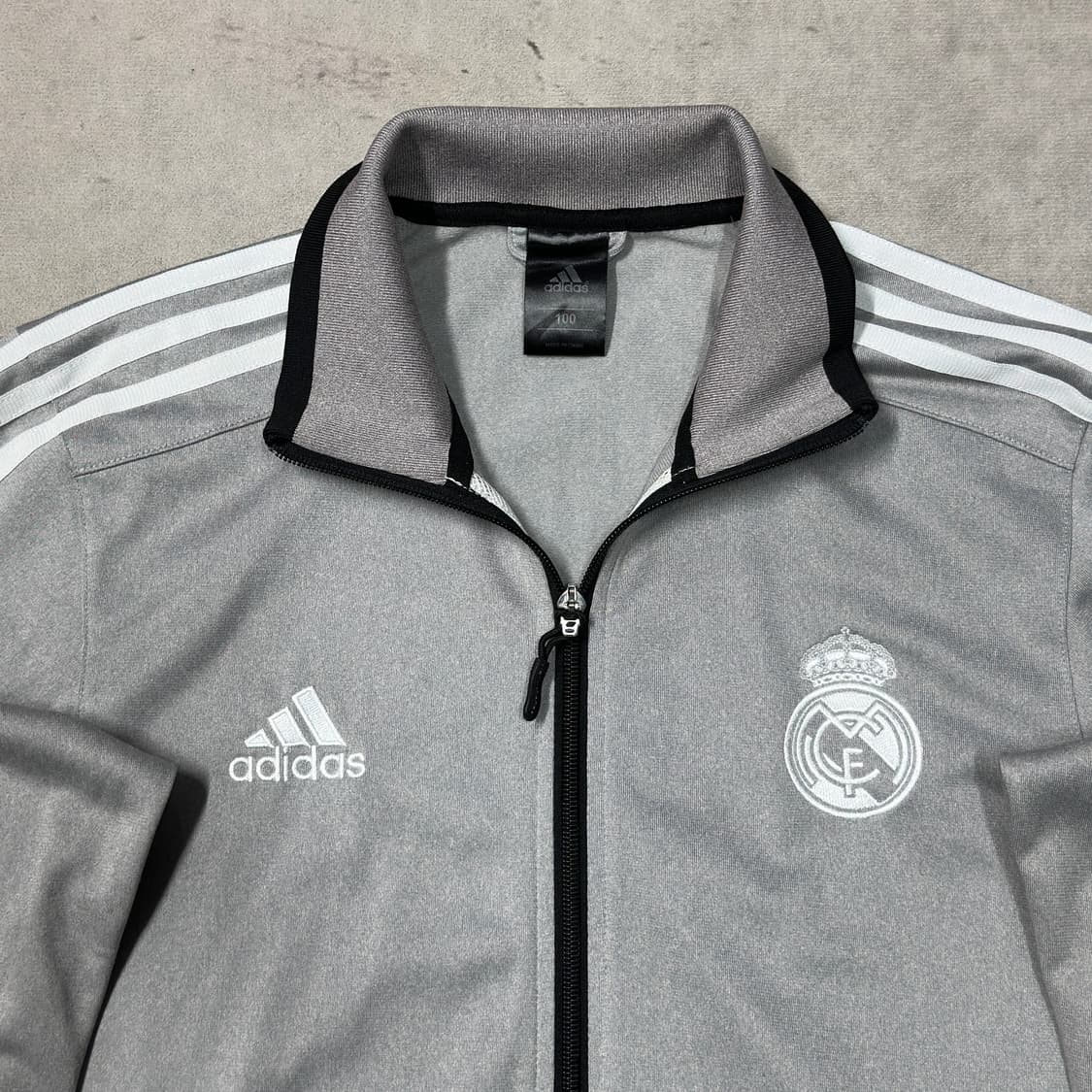 아디다스 레알 회색 트랙탑져지 L 상품이미지2